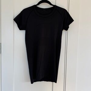 lululemon athletica Black Short Sleeve Swiftly Tech Tee